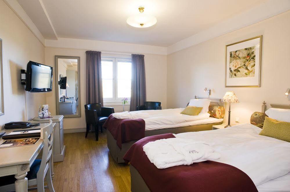 Hotel Fagelbrohus Värmdö Zewnętrze zdjęcie